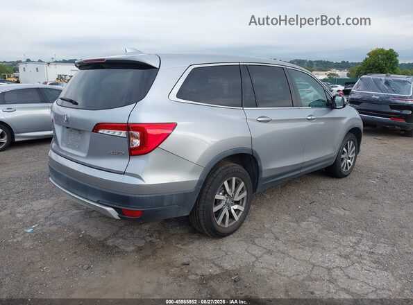 5FNYF6H3XLB045276 2020 HONDA PILOT Серебряный Задняя правая четверть