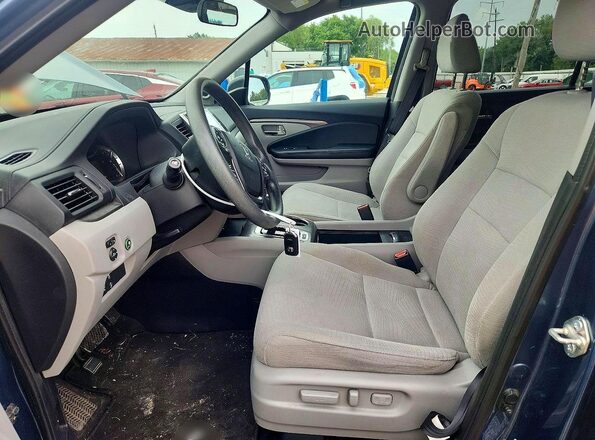 5FNYF6H42HB071614 2017 HONDA PILOT Blue Widok wnętrza z przodu