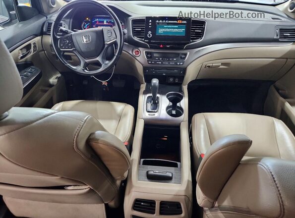 5FNYF6H46KB029003 2019 HONDA PILOT Maroon Widok deski rozdzielczej
