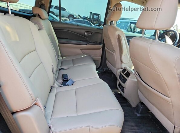 5FNYF6H4XKB036584 2019 HONDA PILOT Burgundy Widok tylnych siedzeń