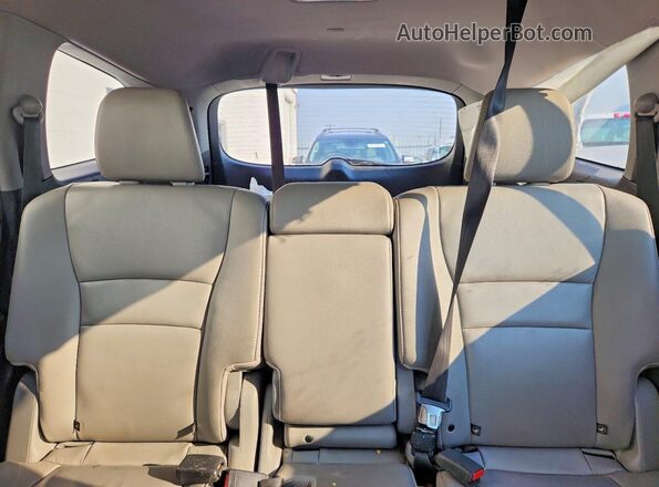 5FNYF6H50KB028583 2019 HONDA PILOT Blue Հետևի նստատեղերի տեսք