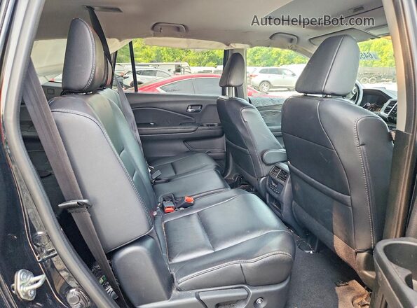 5FNYF6H51JB054785 2018 HONDA PILOT Black Widok wnętrza z tyłu