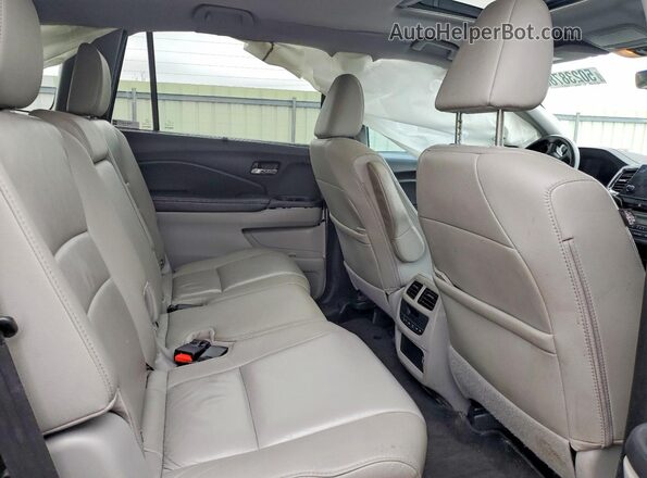 5FNYF6H51MB069257 2021 HONDA PILOT Серебряный Вид задней части салона