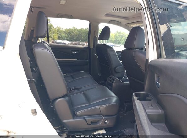 5FNYF6H52HB036581 2017 HONDA PILOT White Widok naklejki z numerem VIN