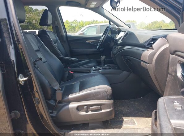 5FNYF6H53HB099298 2017 HONDA PILOT Black Widok wnętrza z przodu