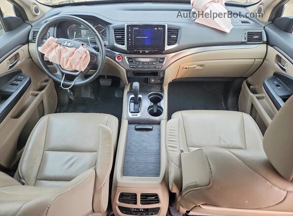 5FNYF6H53JB071801 2018 HONDA PILOT Maroon Вид панелі приладів