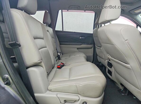 5FNYF6H53LB034444 2020 HONDA PILOT Gray Вид задньої частини салону