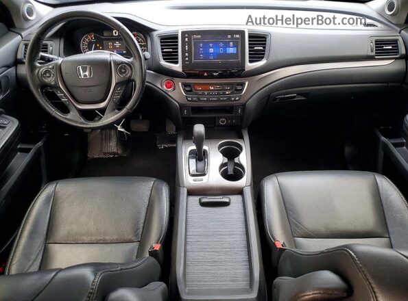 5FNYF6H55JB072531 2018 HONDA PILOT Gray Dashboard view