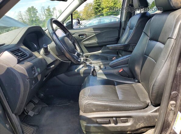 5FNYF6H55KB026134 2019 HONDA PILOT Gray Вид салону спереду