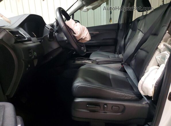 5FNYF6H56MB084823 2021 HONDA PILOT Белый Вид салона спереди