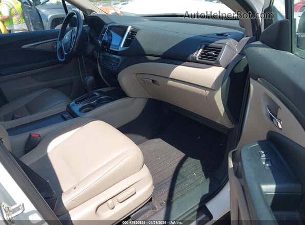 5FNYF6H57GB096970 2016 HONDA PILOT Белый Вид салона спереди