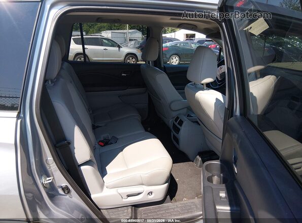 5FNYF6H57JB064110 2018 HONDA PILOT Gray Widok naklejki z numerem VIN