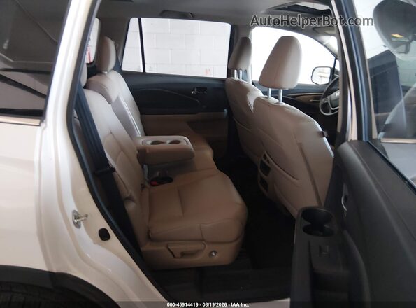 5FNYF6H58HB067494 2017 HONDA PILOT White VIN sticker view