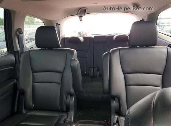 5FNYF6H67LB014092 2020 HONDA PILOT Silver Հետևի նստատեղերի տեսք