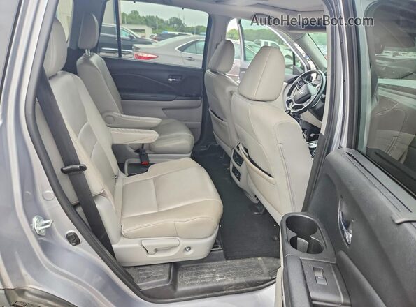 5FNYF6H69MB058208 2021 HONDA PILOT Серебряный Вид задней части салона