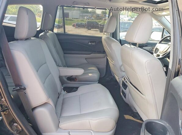 5FNYF6H6XKB093000 2019 HONDA PILOT Black უკანა სალონის ხედი