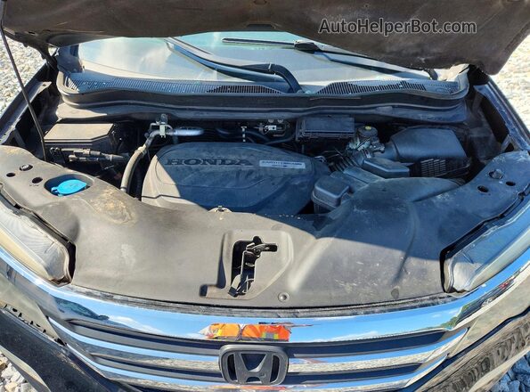 5FNYF6H72HB055729 2017 HONDA PILOT Black Rear interior view