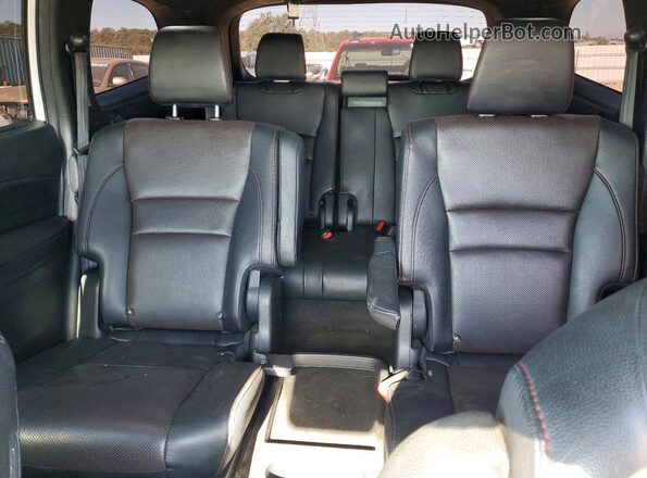 5FNYF6H72NB044502 2022 HONDA PILOT White Հետևի նստատեղերի տեսք