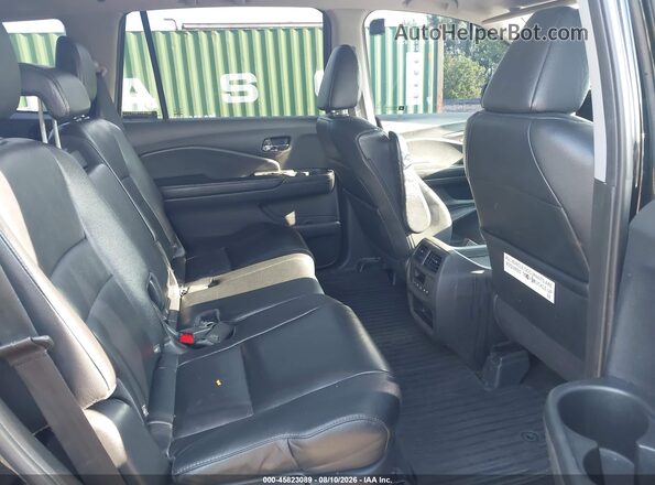 5FNYF6H77HB048372 2017 HONDA PILOT Black VIN კოდის სტიკერის ხედი