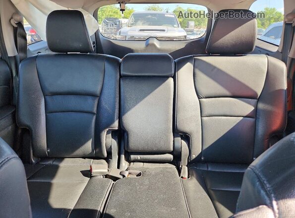 5FNYF6H78HB016286 2017 HONDA PILOT Серый Вид задних сидений