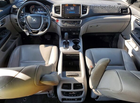 5FNYF6H86JB503758 2018 HONDA PILOT Gray Widok deski rozdzielczej