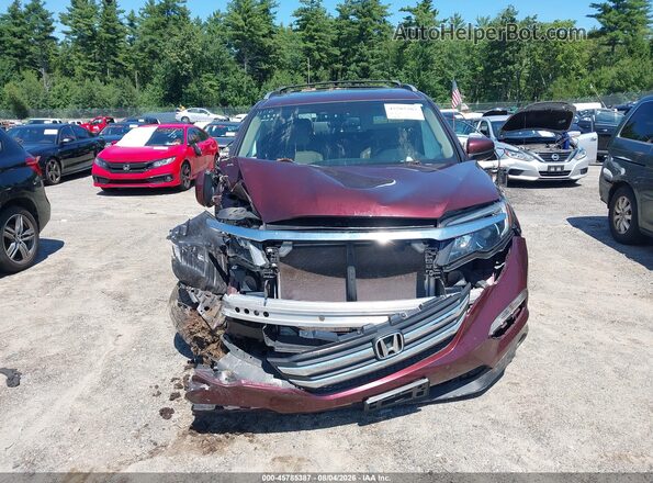 5FNYF6H88JB056219 2018 HONDA PILOT Red Widok wnętrza z tyłu