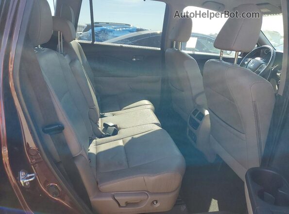 5FNYF6H90HB074104 2017 HONDA PILOT Burgundy Rear seats view