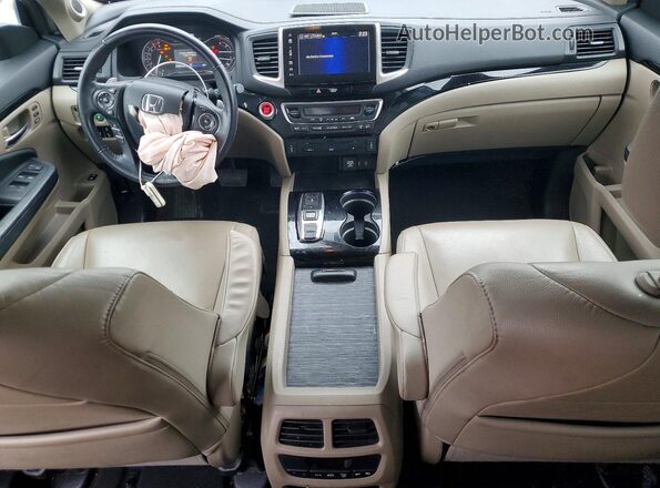 5FNYF6H91HB028958 2017 HONDA PILOT Белый Вид панели приборов