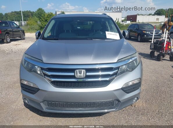 5FNYF6H92HB026104 2017 HONDA PILOT Silver Widok z przodu