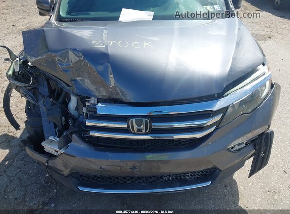 5FNYF6H94HB010020 2017 HONDA PILOT Gray Widok z tyłu