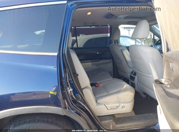 5FNYF6H9XJB013882 2018 HONDA PILOT Blue Вид наклейки з VIN-кодом