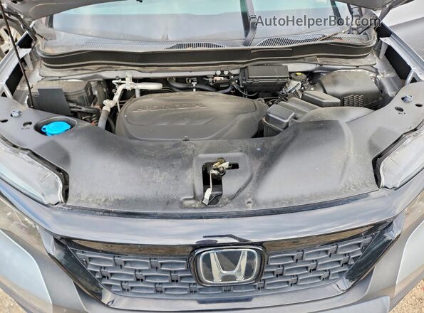 5FNYF7H29MB007973 2021 HONDA PASSPORT Silver Շարժիչի բաժամունքի տեսք
