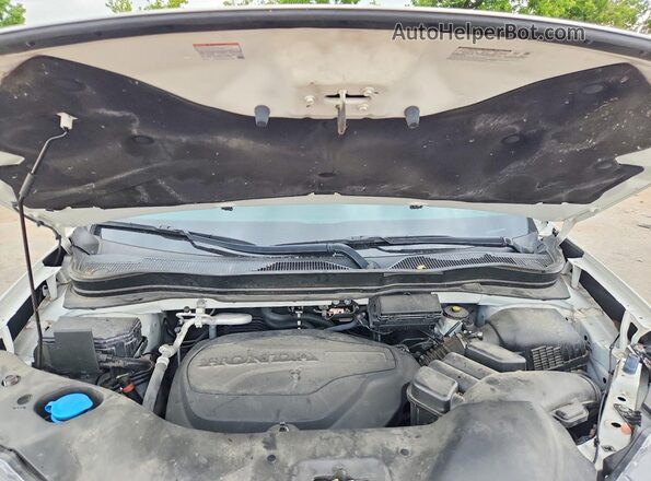 5FNYF7H50MB006608 2021 HONDA PASSPORT White ძრავის განყოფილების ხედი