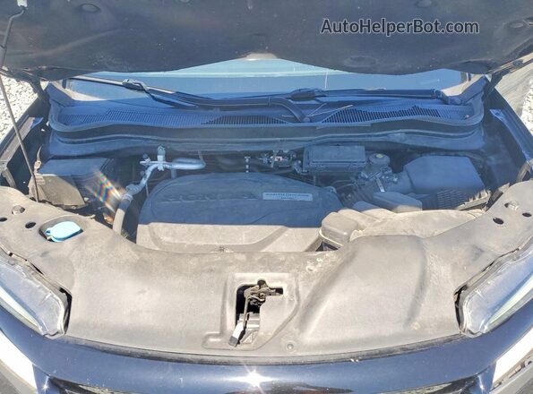 5FNYF7H91KB007993 2019 HONDA PASSPORT Burgundy Rear interior view