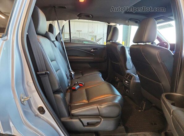 5FNYF7H97KB000403 2019 HONDA PASSPORT Silver უკანა სალონის ხედი
