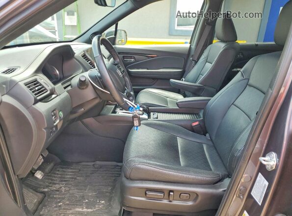 5FNYF8H0XMB024706 2021 HONDA PASSPORT Gray Widok wnętrza z przodu