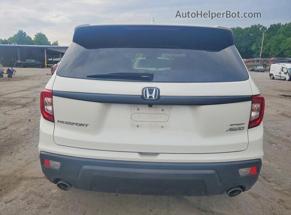 5FNYF8H23KB017787 2019 HONDA PASSPORT White Հետևի տեսք