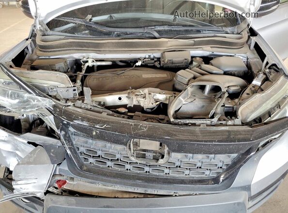 5FNYF8H50KB015635 2019 HONDA PASSPORT Silver Widok wnętrza z tyłu