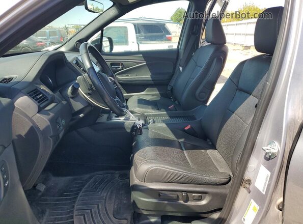 5FNYF8H55MB033535 2021 HONDA PASSPORT Silver 360 interior view