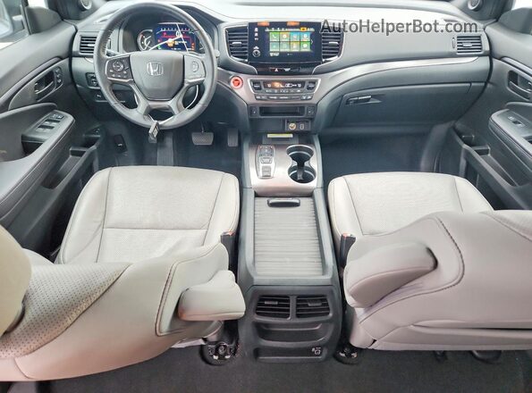 5FNYF8H55PB027867 2023 HONDA PASSPORT Серебряный Вид панели приборов