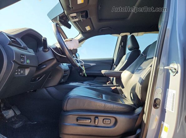 5FNYF8H64NB002206 2022 HONDA PASSPORT Gray Widok wnętrza z przodu