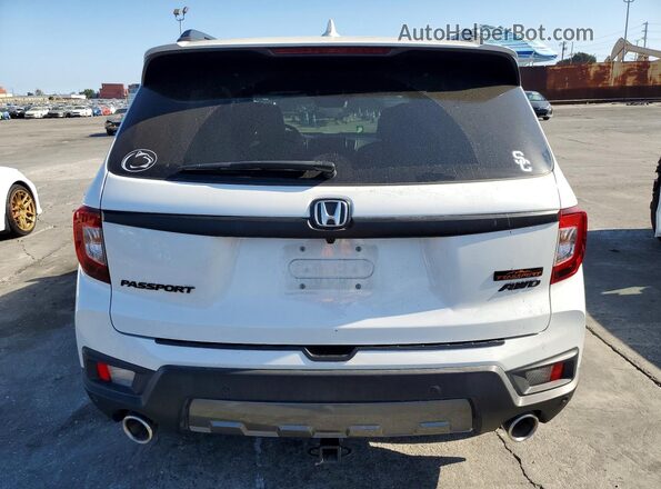 5FNYF8H6XNB024792 2022 HONDA PASSPORT White Вид ззаду