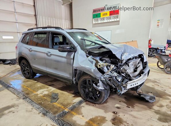 5FNYF8H80RB000332 2024 HONDA PASSPORT Blue Przód prawy