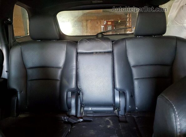 5FNYF8H97KB027302 2019 HONDA PASSPORT Black Rear seats view