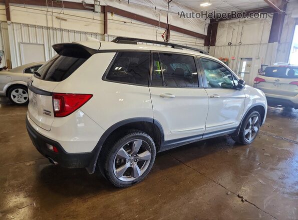 5FNYF8H99KB010646 2019 HONDA PASSPORT White Հետևի աջ