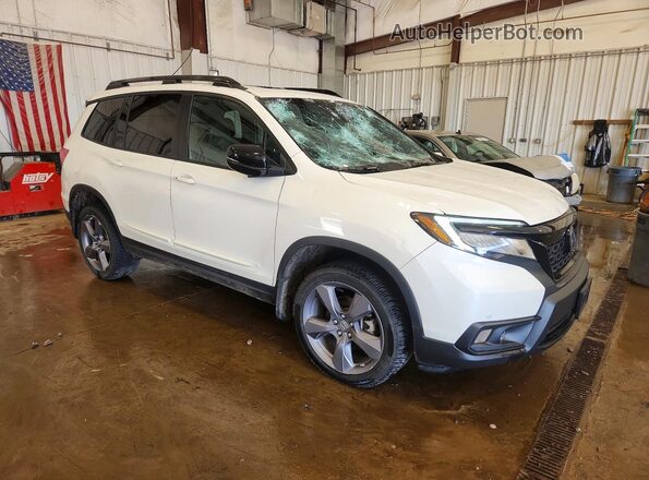 5FNYF8H99KB010646 2019 HONDA PASSPORT White Առջևի աջ