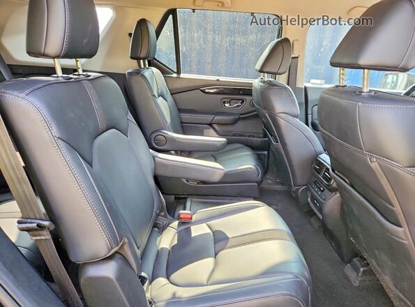 5FNYG1H50PB031779 2023 HONDA PILOT Черный Вид задней части салона