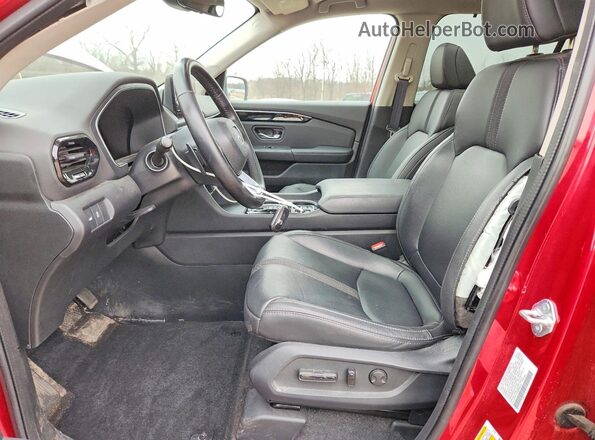 5FNYG1H72PB056152 2023 HONDA PILOT Red Front interior view