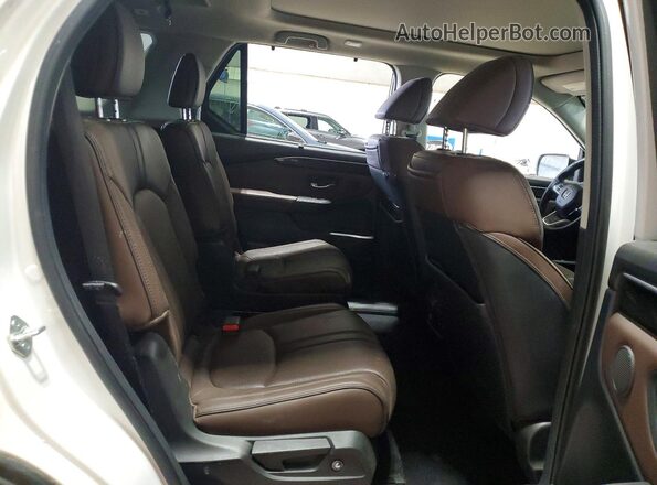 5FNYG1H80SB005203 2025 HONDA PILOT White Vista interior trasera