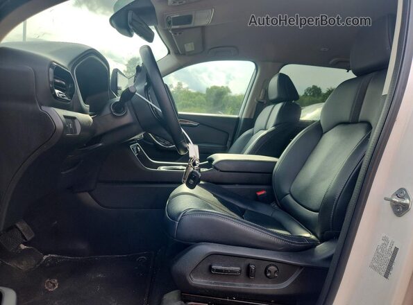 5FNYG2H50PB010954 2023 HONDA PILOT White Vista interior de 360 grados